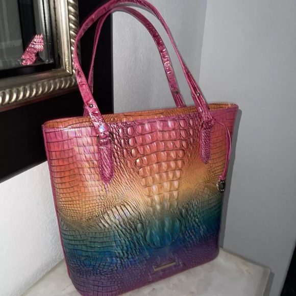 Brahmin Ombre Melbourne Collection Ezra Horizon Extra Large Tote Bag - Picture 4 of 12
